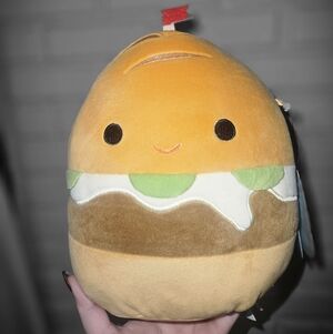 NWT Mike Beef The Burger Sandwhich 8" Squishmallow
